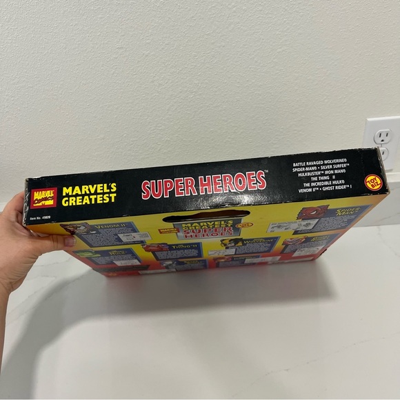 Vintage Marvel's Greatest Heroes Collector's Signature Edition NIB Figures Set - Picture 10 of 16
